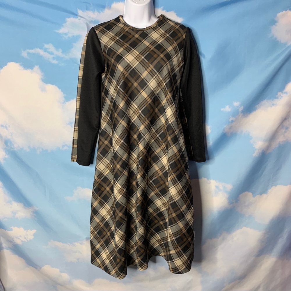 Sam Fashion- Long Sleeve Plaid Dress size Small